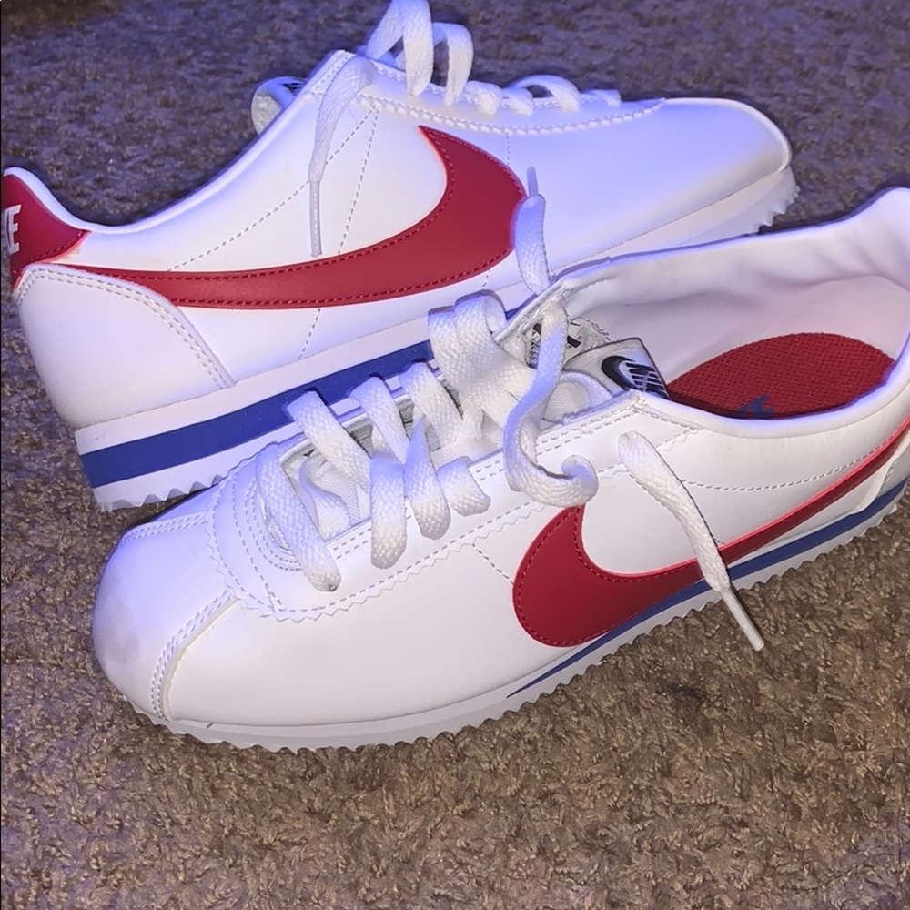 80s/90s Nike Cortezes. Never worn. Great condition